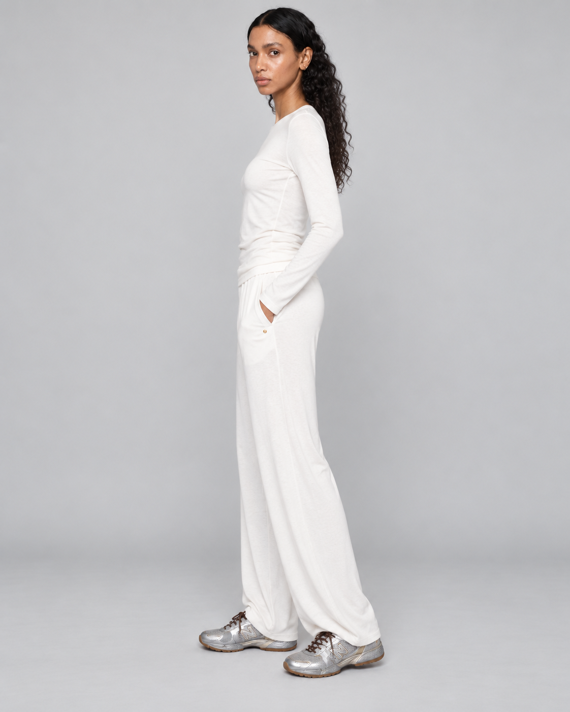 WIDE LEG RELAXED PANT