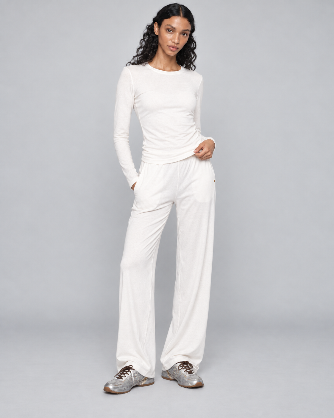 SOFT RELAXED ROUND NECK LONG SLEEVE TOP