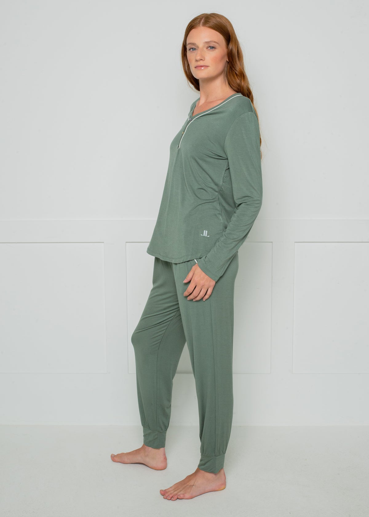 RAYON/SPANDEX HENLEY AND JOGGER SET