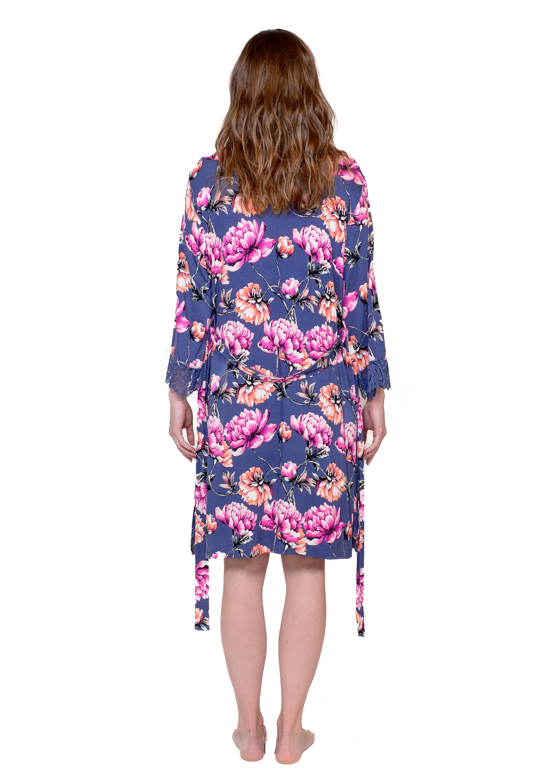 Lace 3/4 Sleeve Robe