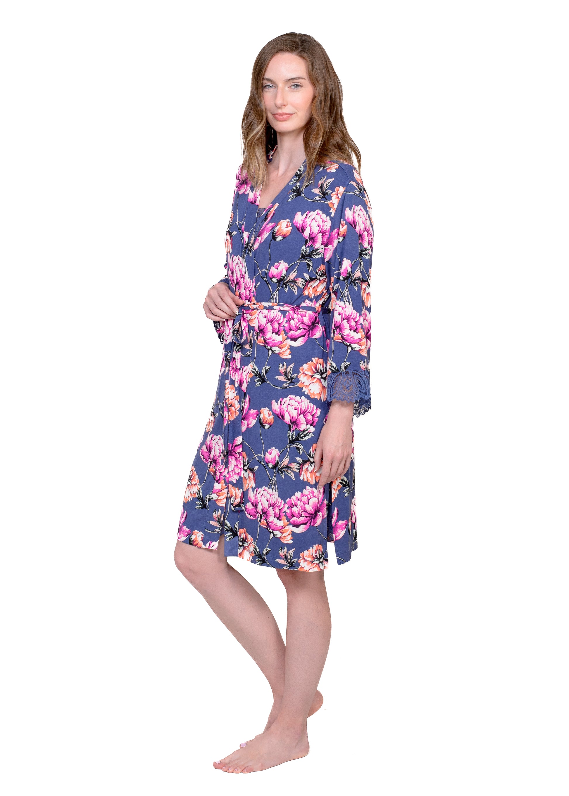 Lace 3/4 Sleeve Robe