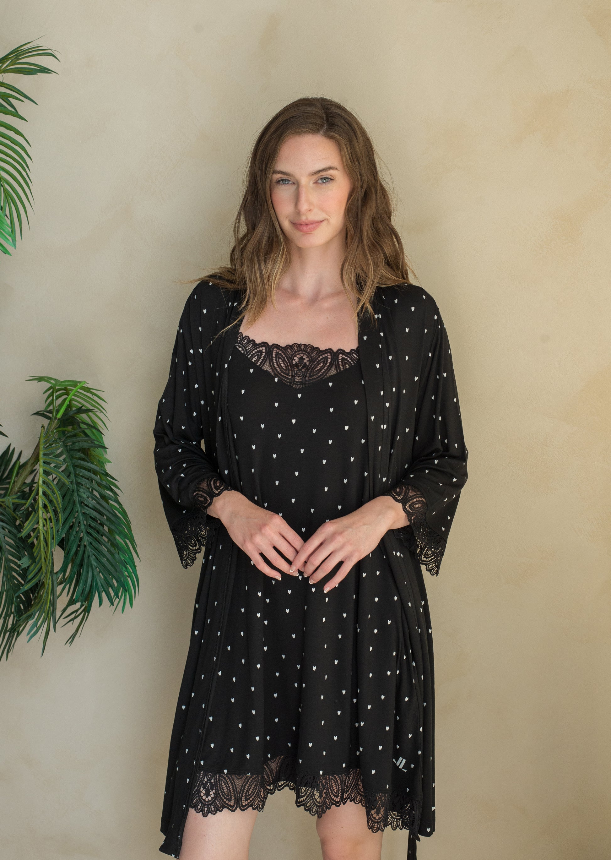 Lace 3/4 Sleeve Robe