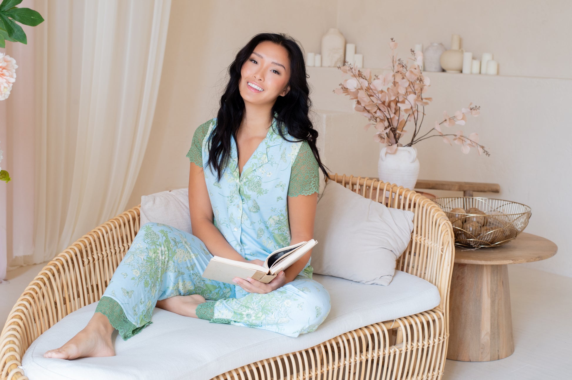 LACE SS NOTCH COLLAR & PANT SET