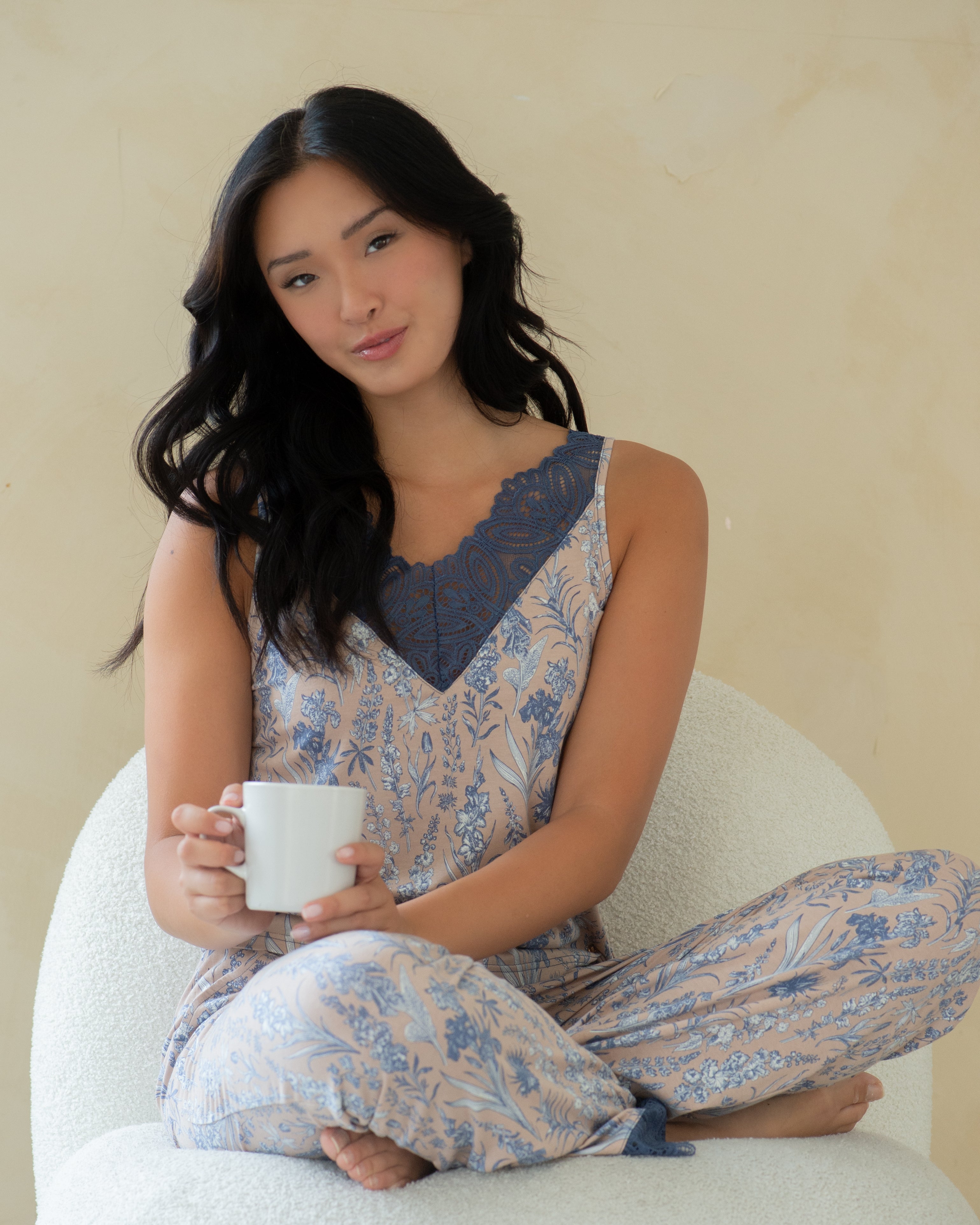 LACE TANK & PANT SET