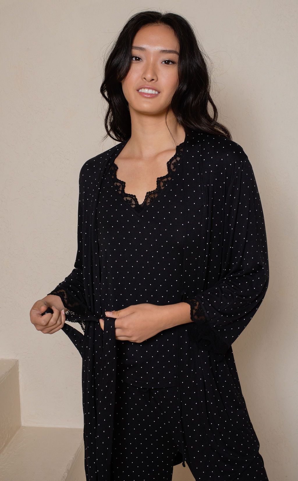 LACE ROBE