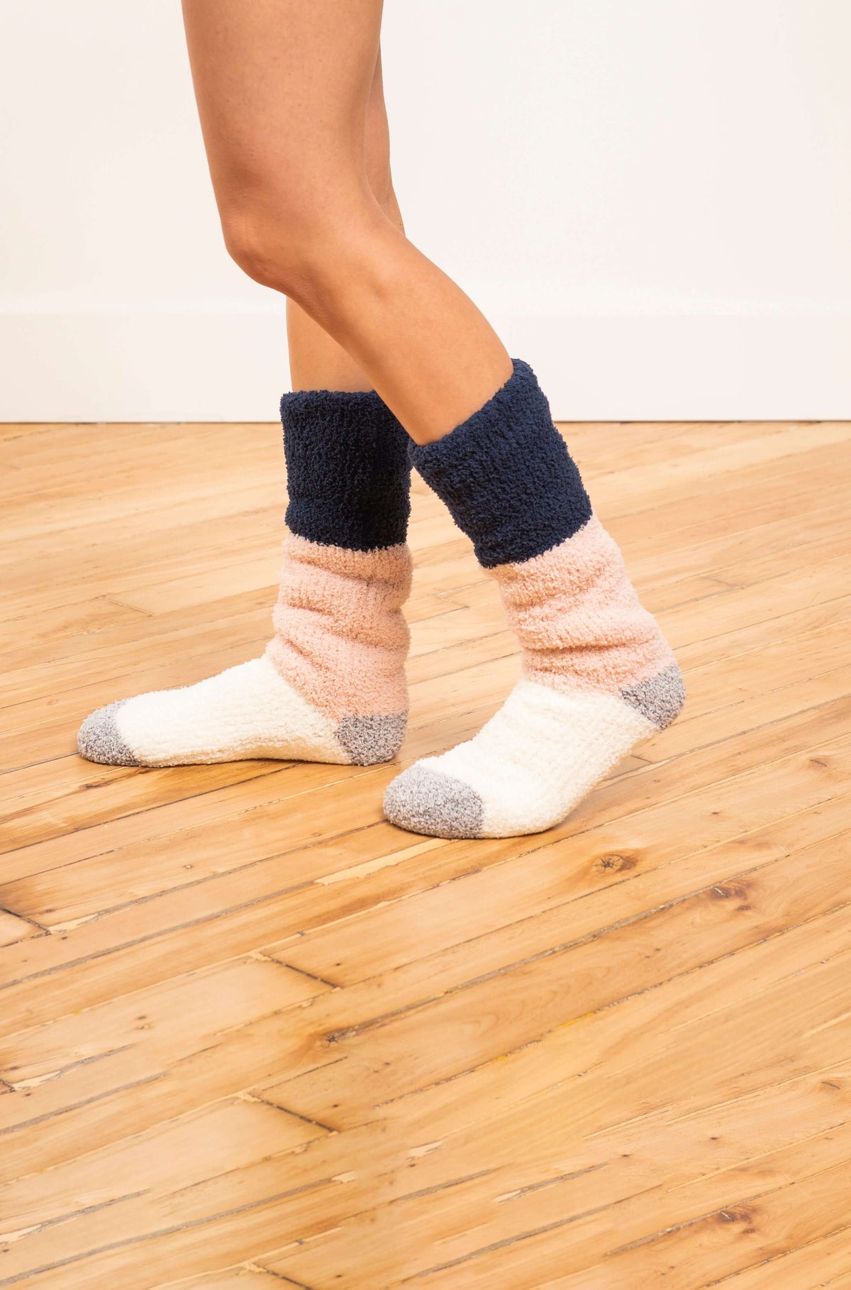 Color Block Slipper Socks - LATTELOVE Co.