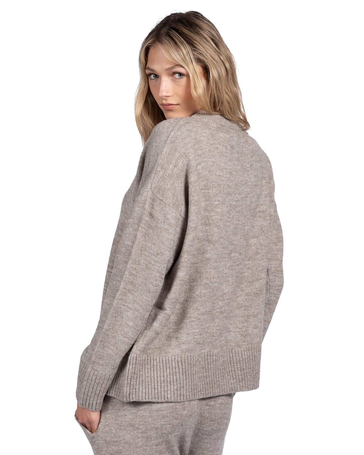 OVERSIZED CREW - LATTELOVE Co.