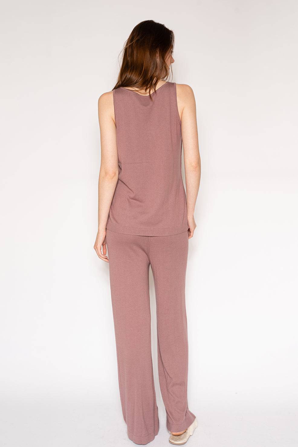 Sweater Knit Tank - LATTELOVE Co.