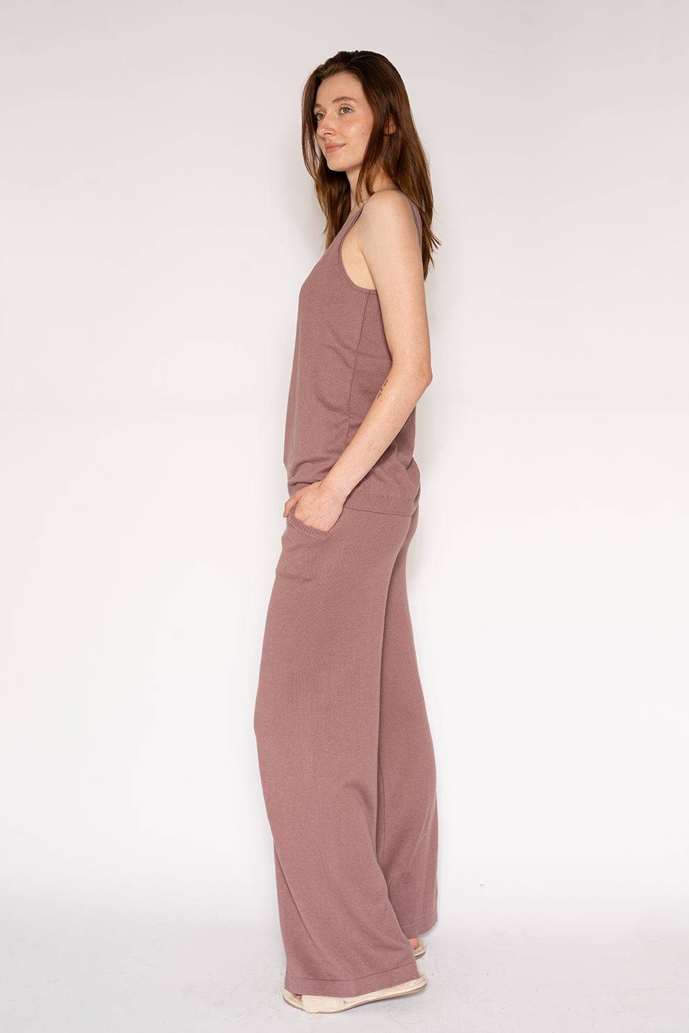 Sweater Knit Tank - LATTELOVE Co.