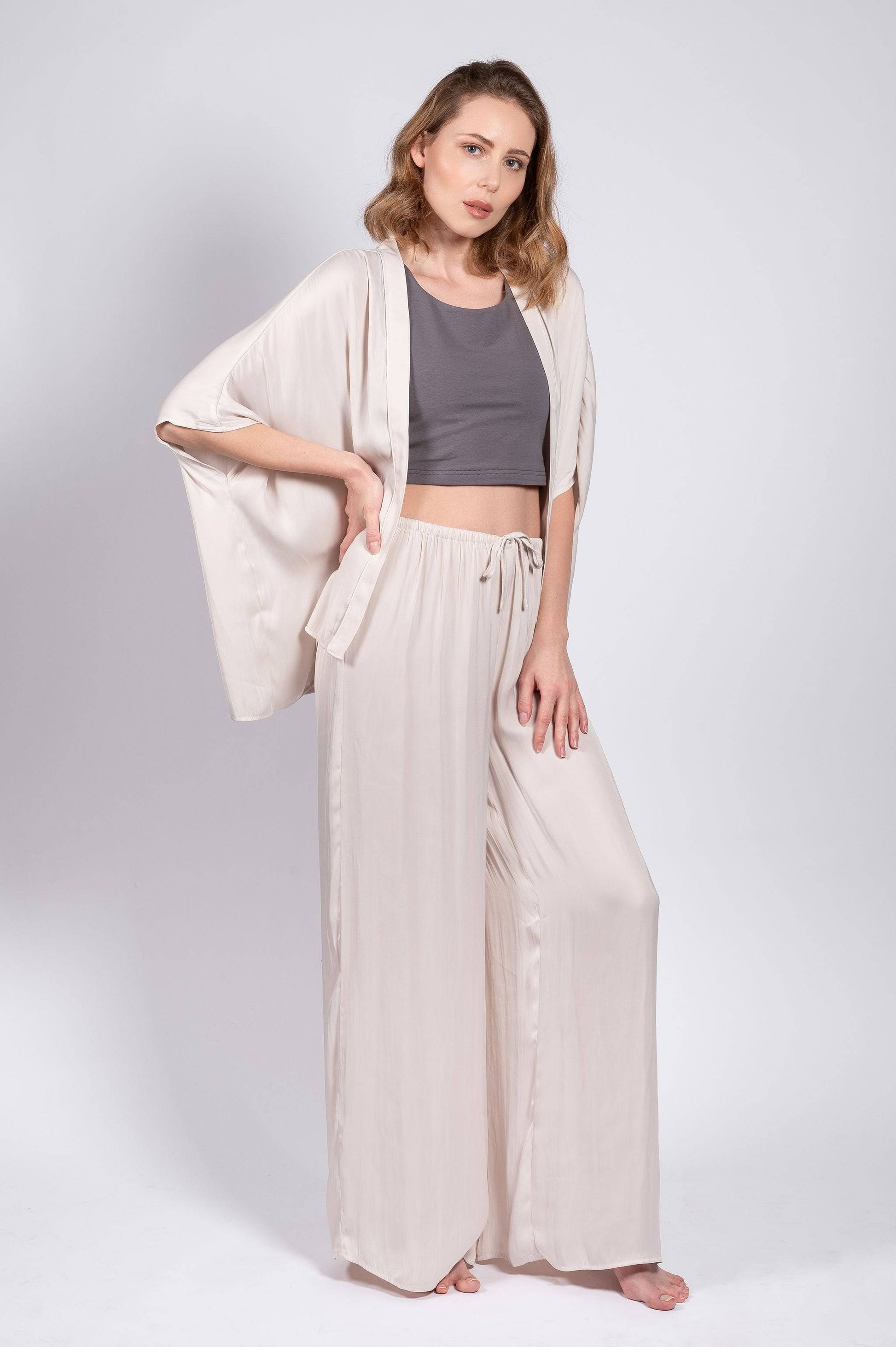 SATIN CAPE - LATTELOVE Co.