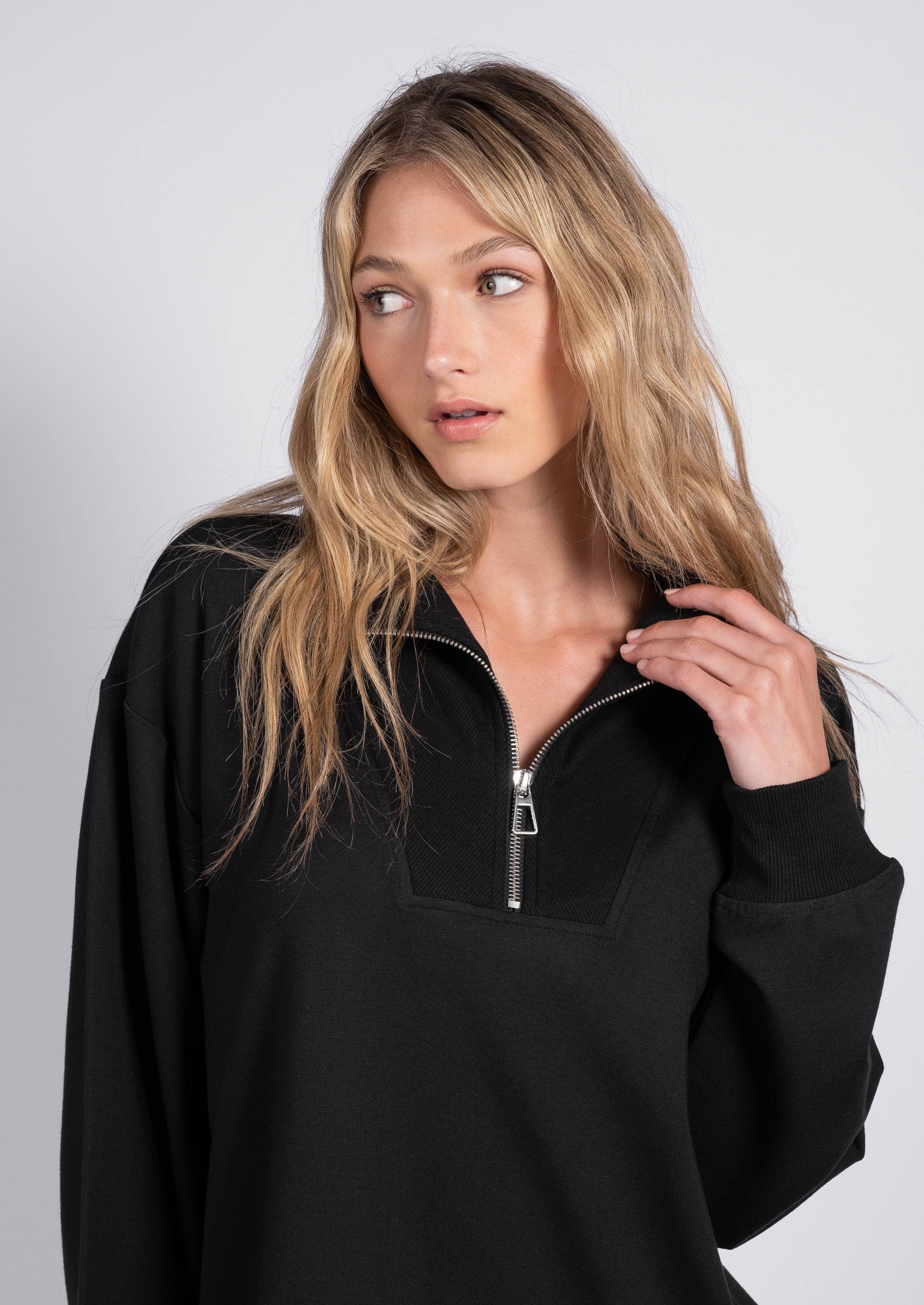 PONTE MOCK NECK - LATTELOVE Co.